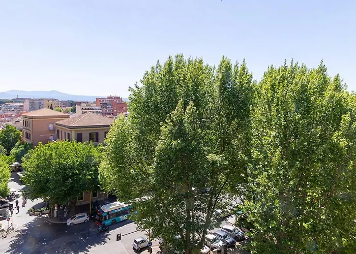 Apartamento Panoramico Ben Collegato Al Colosseo Roma